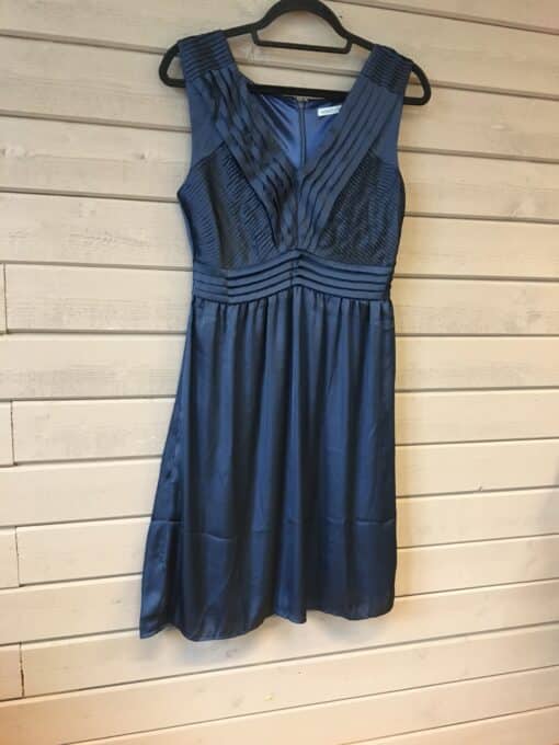 SOAKED Blå Festklänning